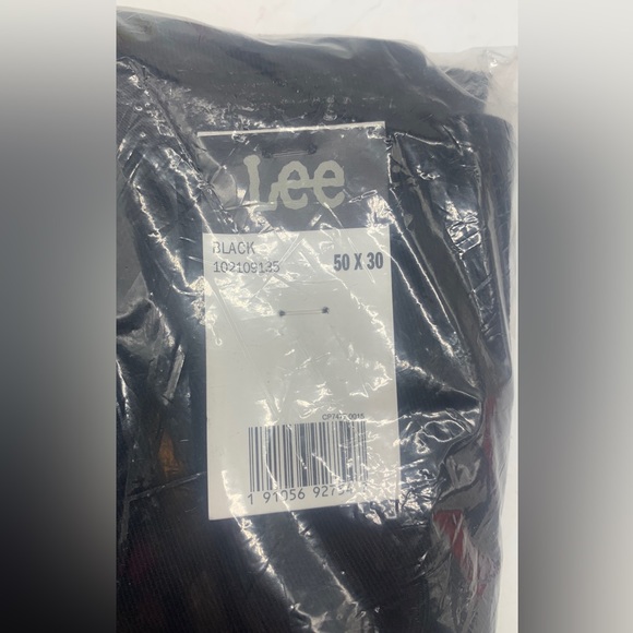 Lee NWT Relaxed Fit Straight Leg Black Jeans size 50 x 30 - Picture 3 of 5